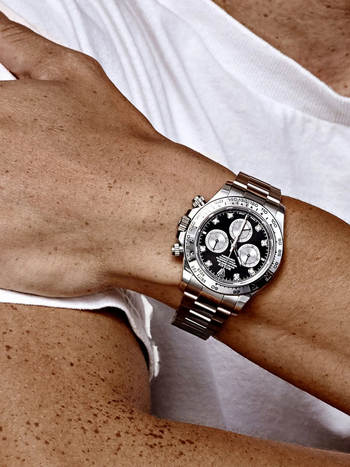 Rolx Cosmograph Daytona, Stainless Steel, Black Dial with Silver Subdials