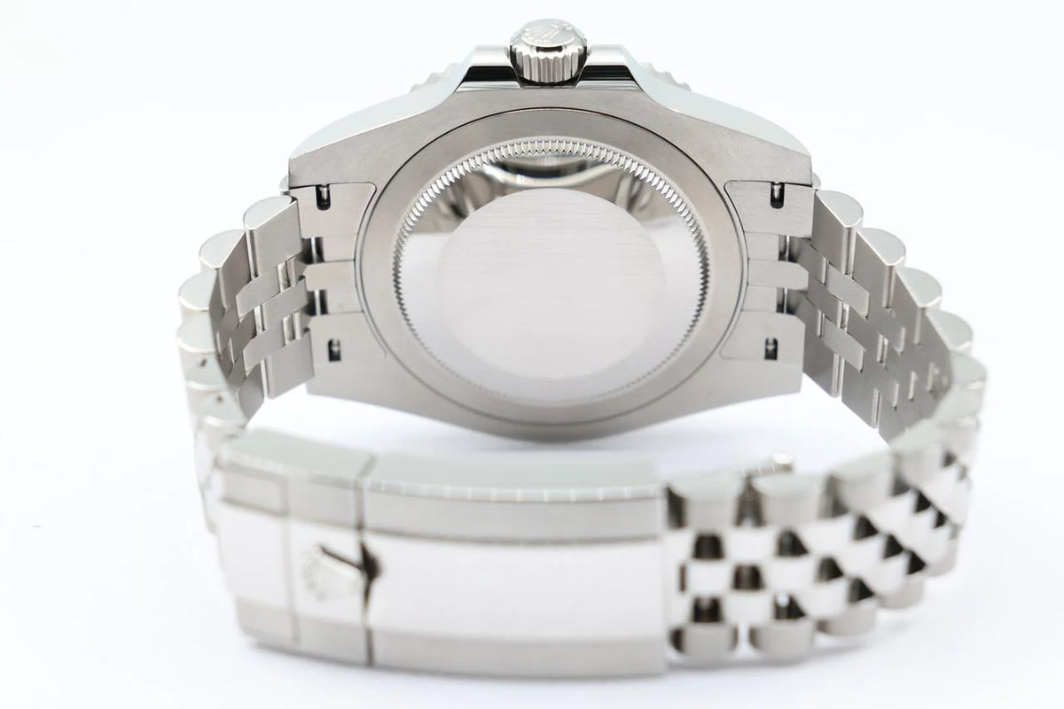 Rolx GMT-Master II 40 "Batman" – Oystersteel, Black Dial, Black and Blue Cerachrom Bezel, Jubilee Bracelet