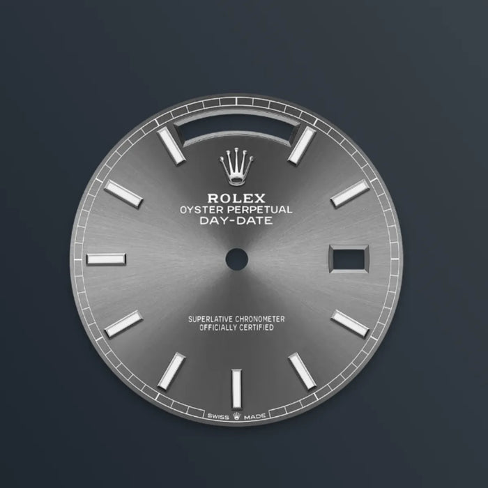 Rolx Day-Date 40 – 18 ct White Gold, Slate Dial, Fluted Bezel, President Bracelet