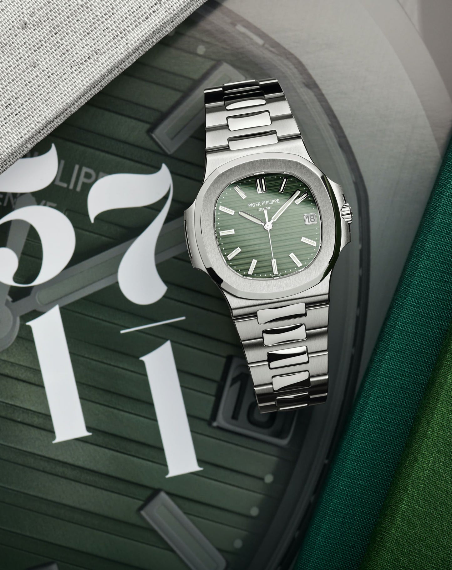 Patk Philipe Nautilus olive green
